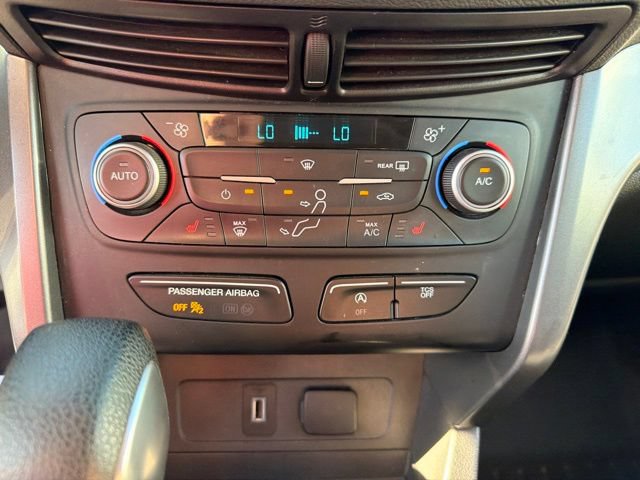 Used 2018 Ford Escape SE w/ Ford Safe & Smart Package FWD image 19