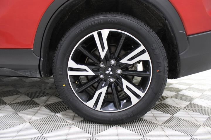 Used 2024 Mitsubishi Eclipse Cross SE image 46