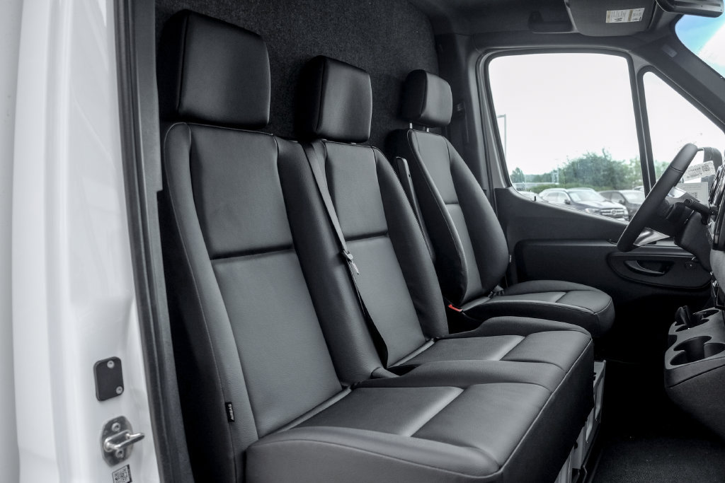 New 2026 Mercedes-Benz Sprinter 4500 image 21