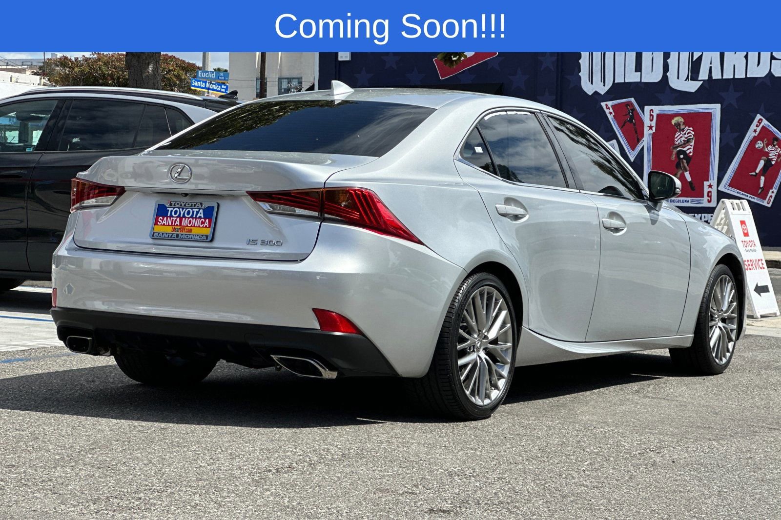 Used 2018 Lexus IS 300 w/ Accessory Package RWD image 4