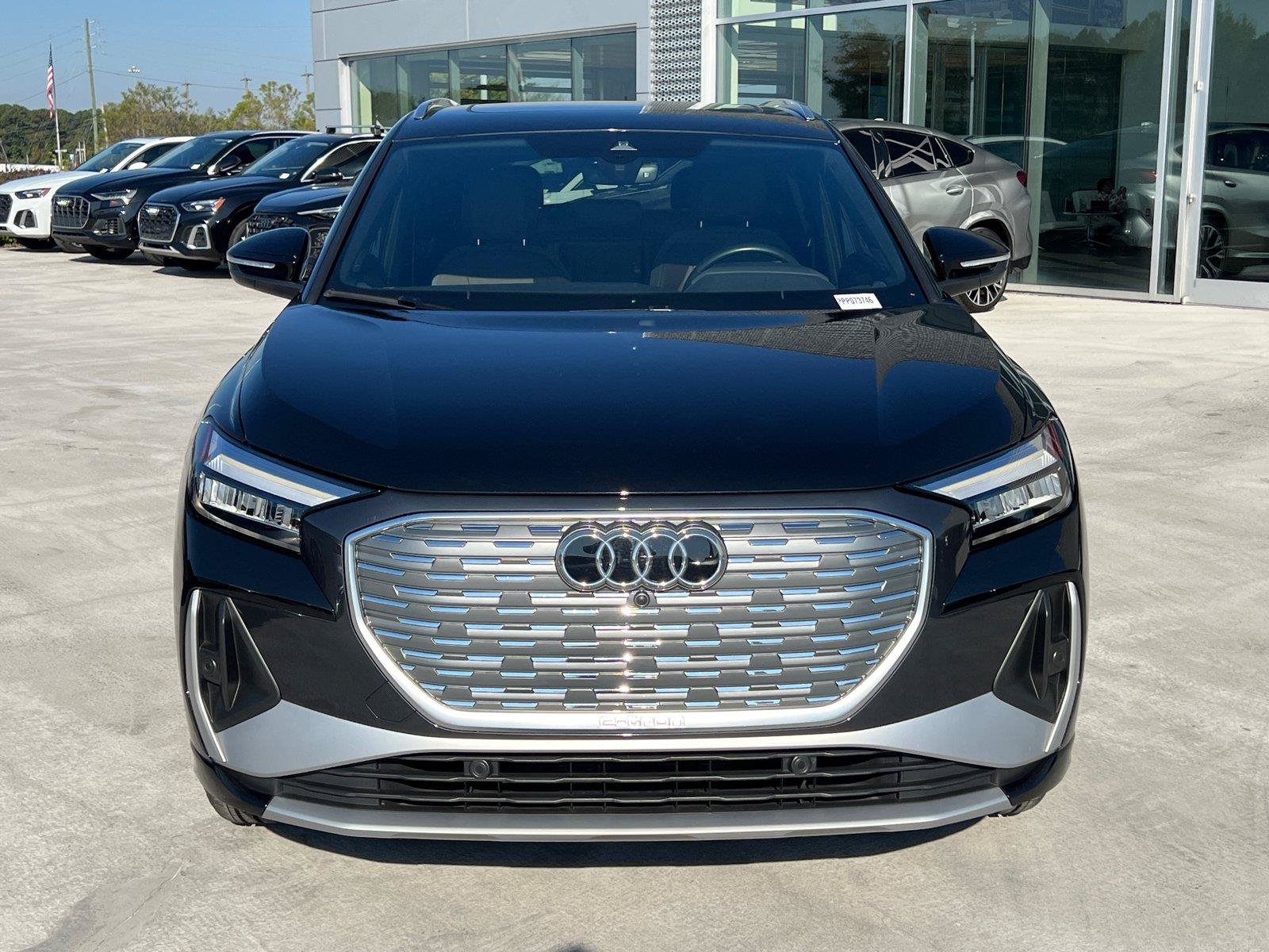 Used 2023 Audi Q4 e-tron Premium Plus AWD/4WD image 2