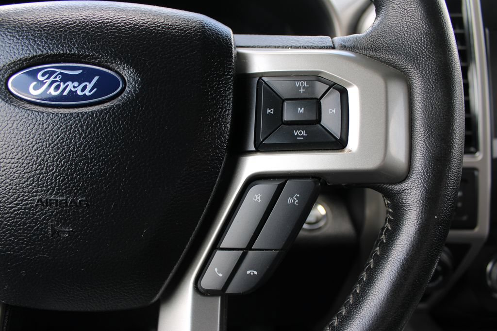 Used 2020 Ford F150 Lariat w/ Equipment Group 502A Luxury AWD/4WD image 19