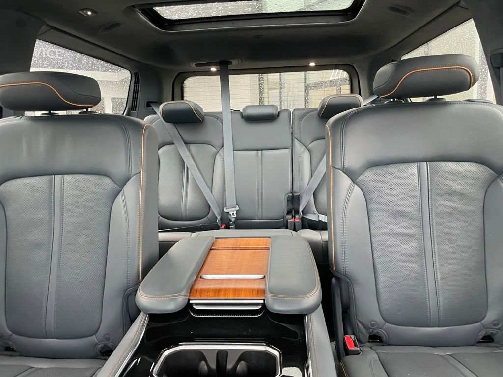 Used 2022 Jeep Grand Wagoneer Series II w/ Convenience Group III AWD/4WD image 22