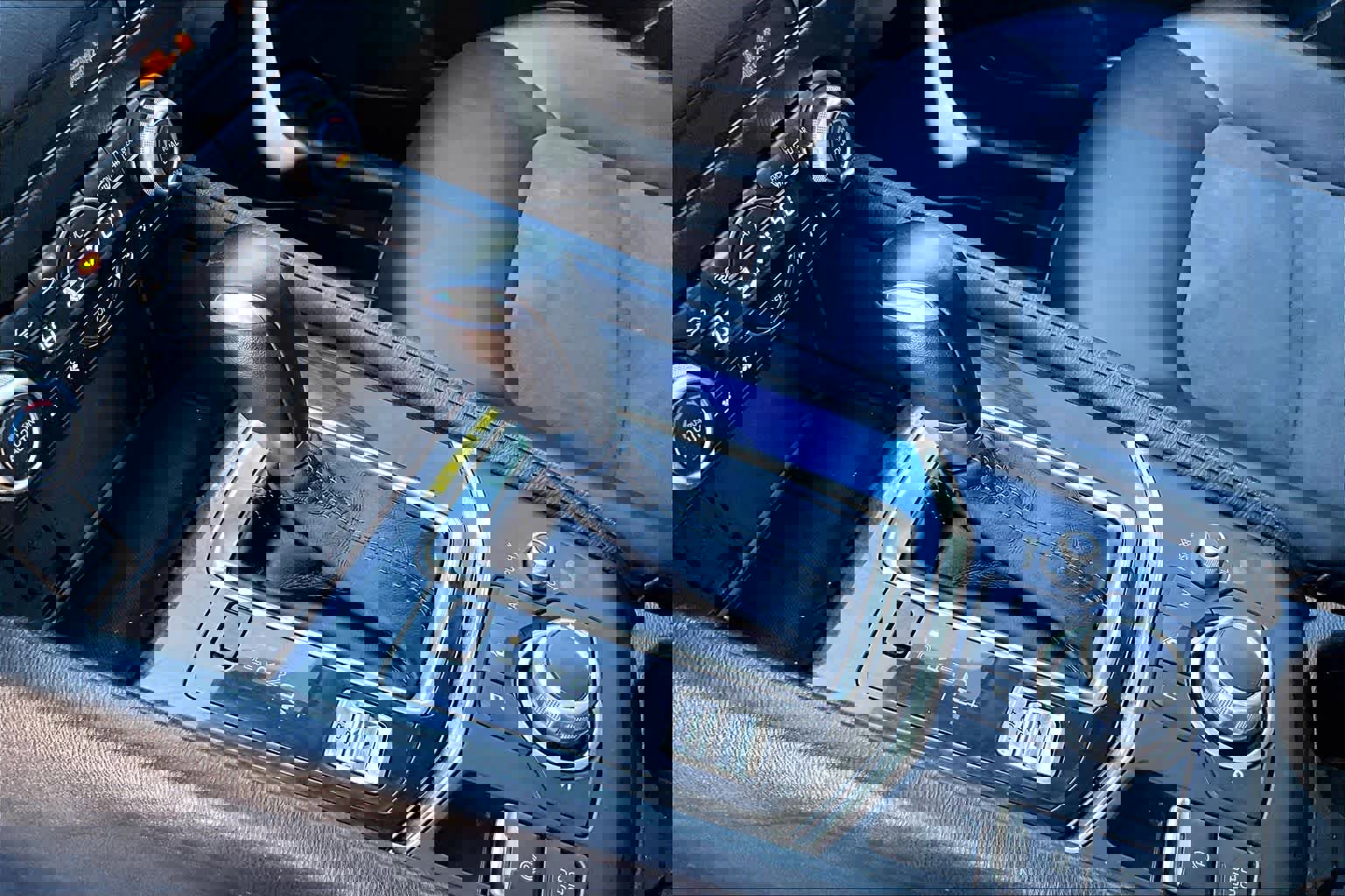 Used 2018 MAZDA CX-5 Touring image 16