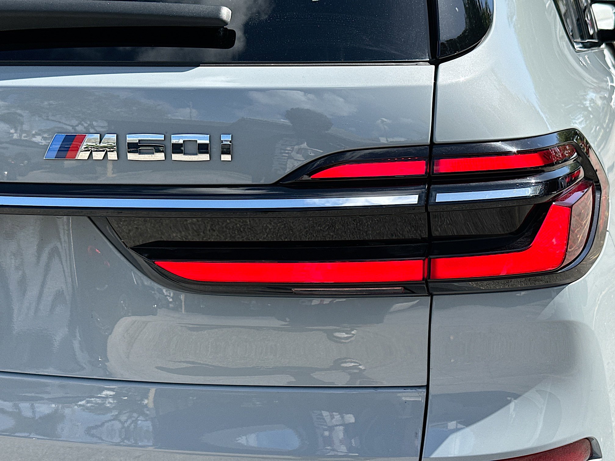 Certified 2024 BMW X7 M60i w/ Executive Package image 34