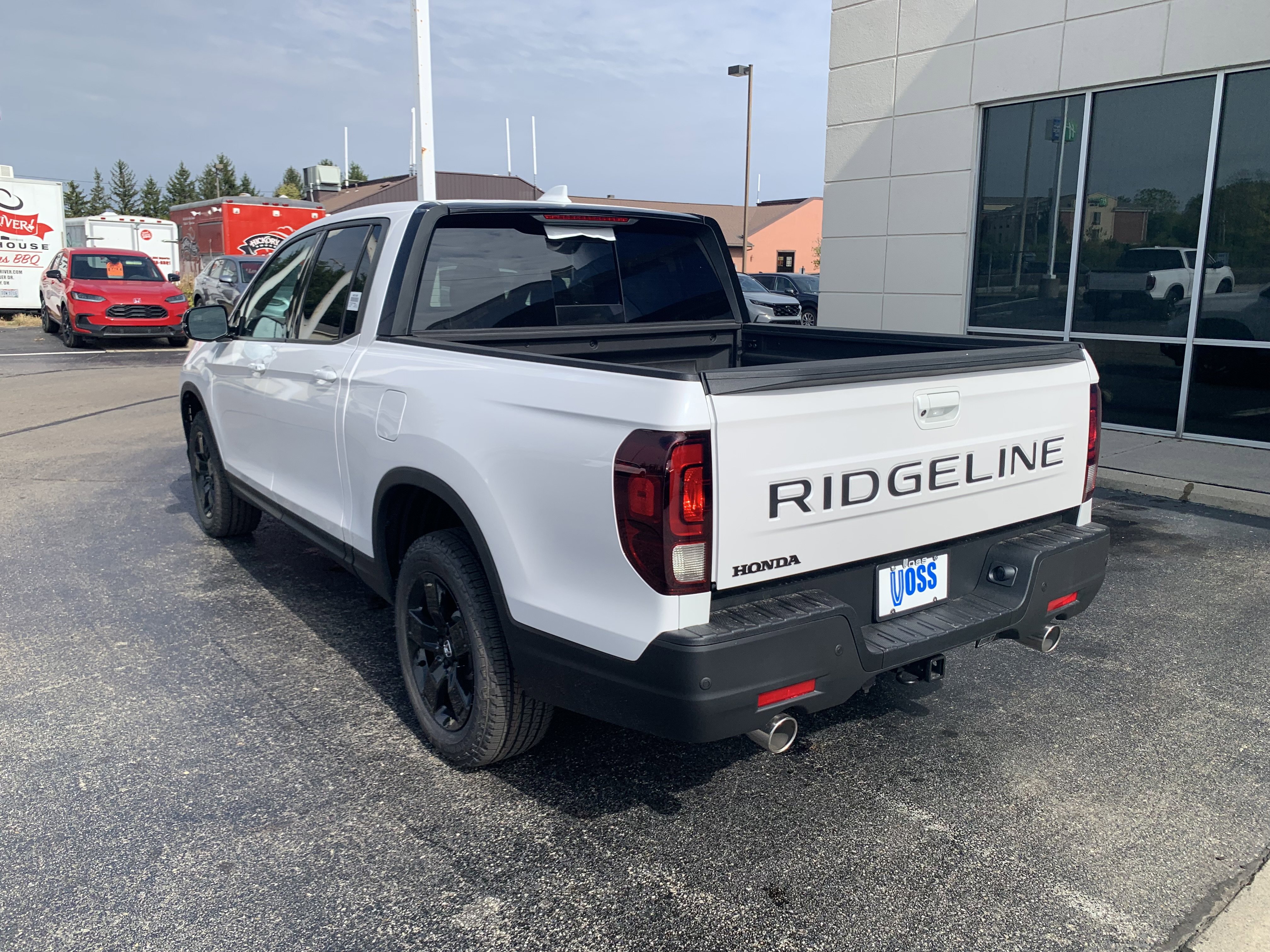 New 2026 Honda Ridgeline Black Edition image 7