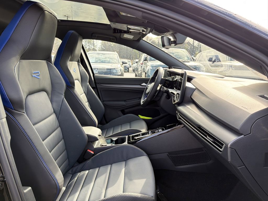 New 2026 Volkswagen Golf image 19