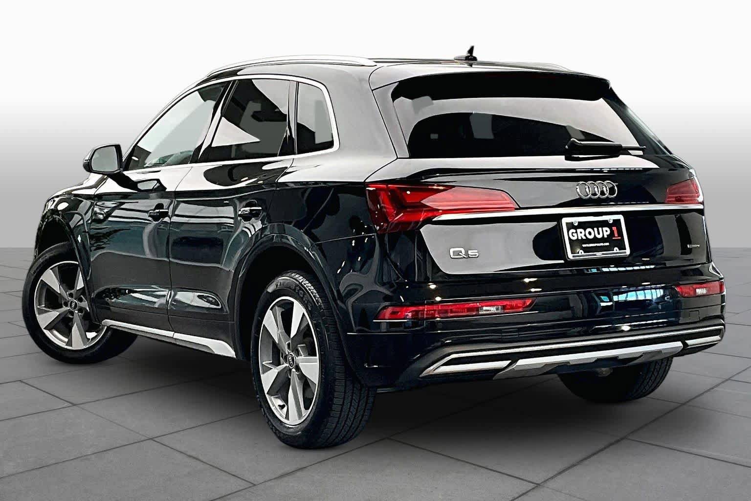 Used 2023 Audi Q5 2.0T Premium Plus w/ Premium Plus Package AWD/4WD image 12