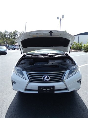 Used 2013 Lexus RX 450h AWD w/ Navigation Pkg image 6