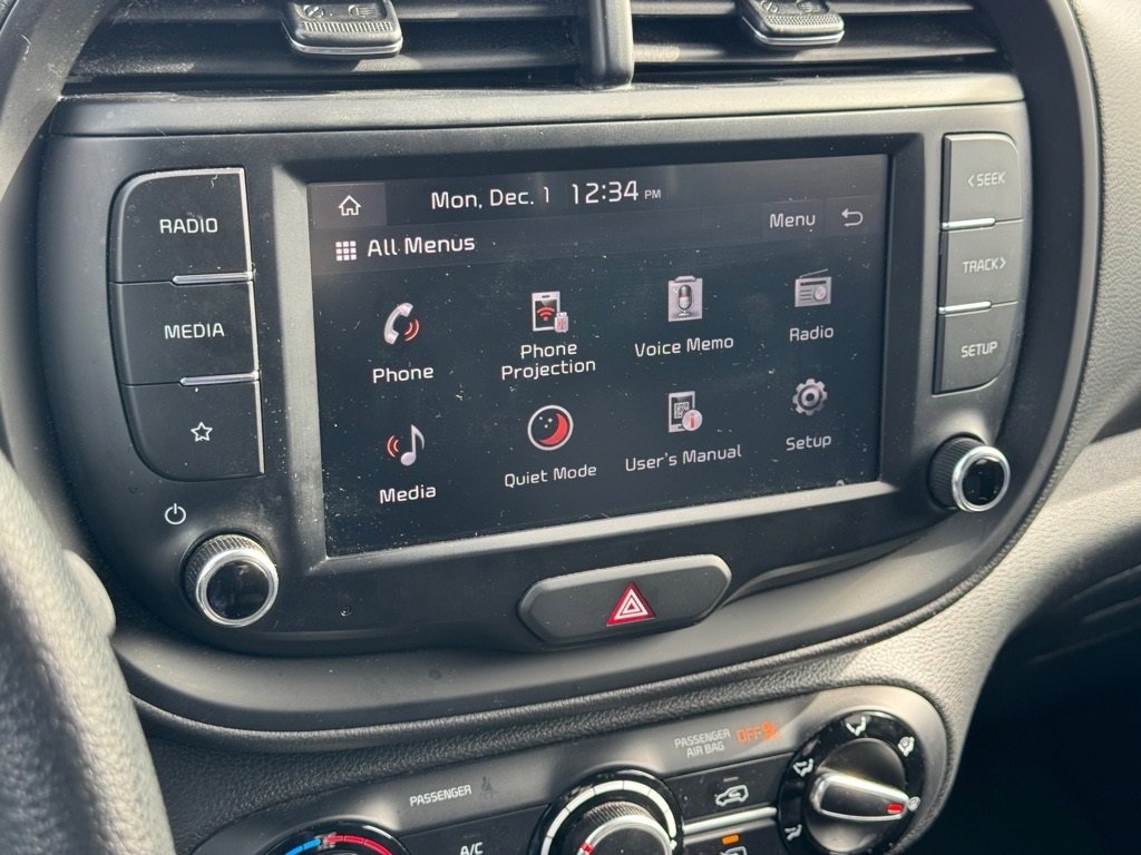 Certified 2023 Kia Soul LX w/ Option Group 015 image 21