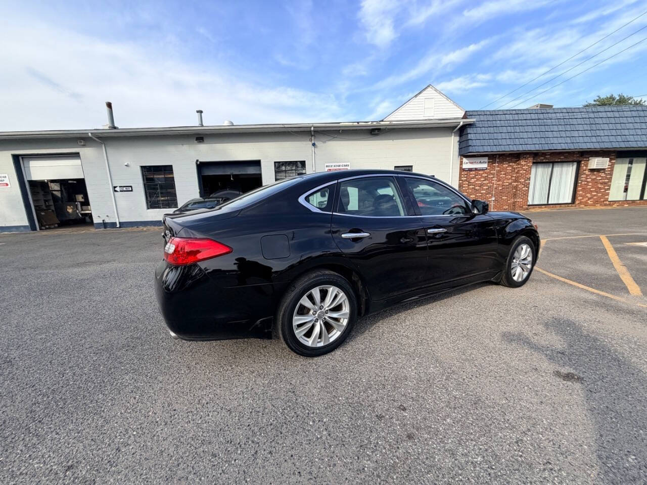 Used 2011 INFINITI M37 x w/ Premium Pkg AWD/4WD image 13