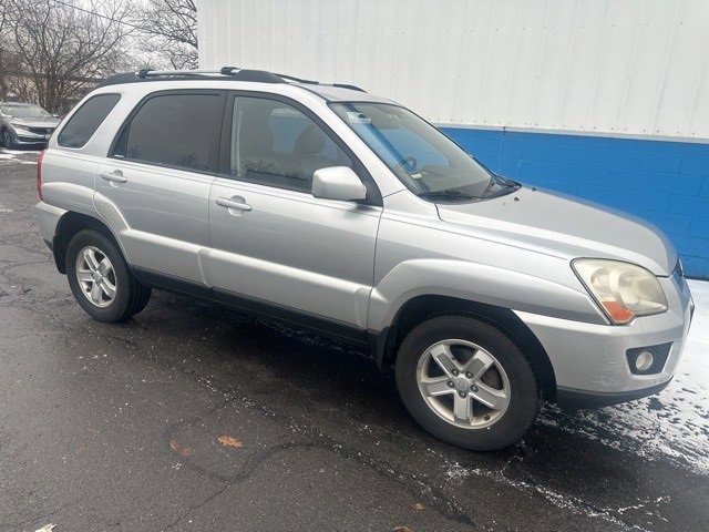 Used 2009 Kia Sportage EX w/ Luxury Pkg image 2