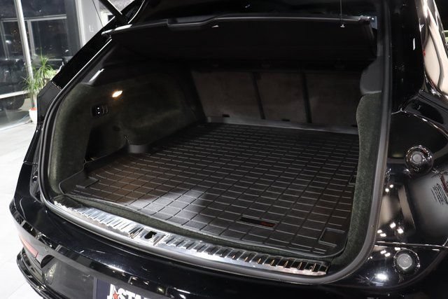 Used 2021 Bentley Bentayga Speed AWD/4WD image 21