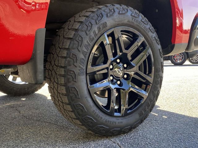 Used 2024 Chevrolet Silverado 1500 LT Trail Boss w/ LT Trail Boss Premium Package image 11