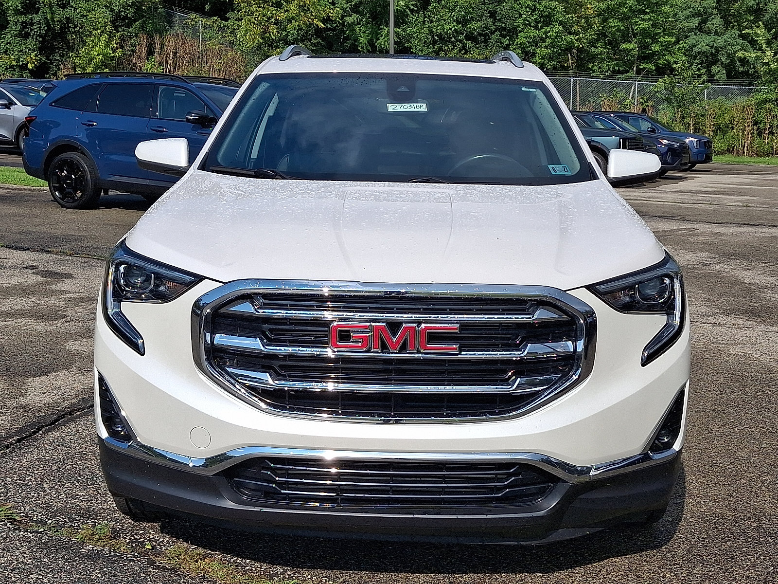 Used 2020 GMC Terrain SLT w/ Preferred Package AWD/4WD image 2