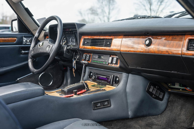 Used 1989 Jaguar XJS V12 Convertible image 38