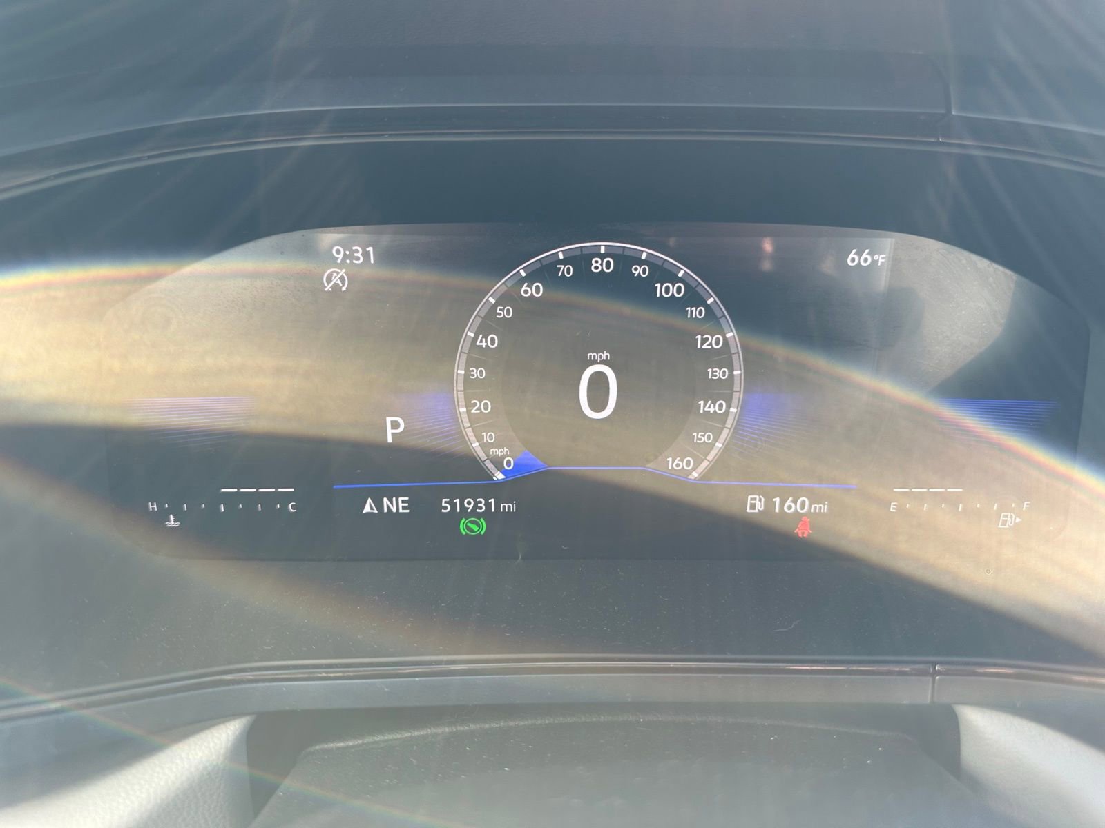 Used 2022 Volkswagen Taos SE w/ Panoramic Sunroof Package image 6