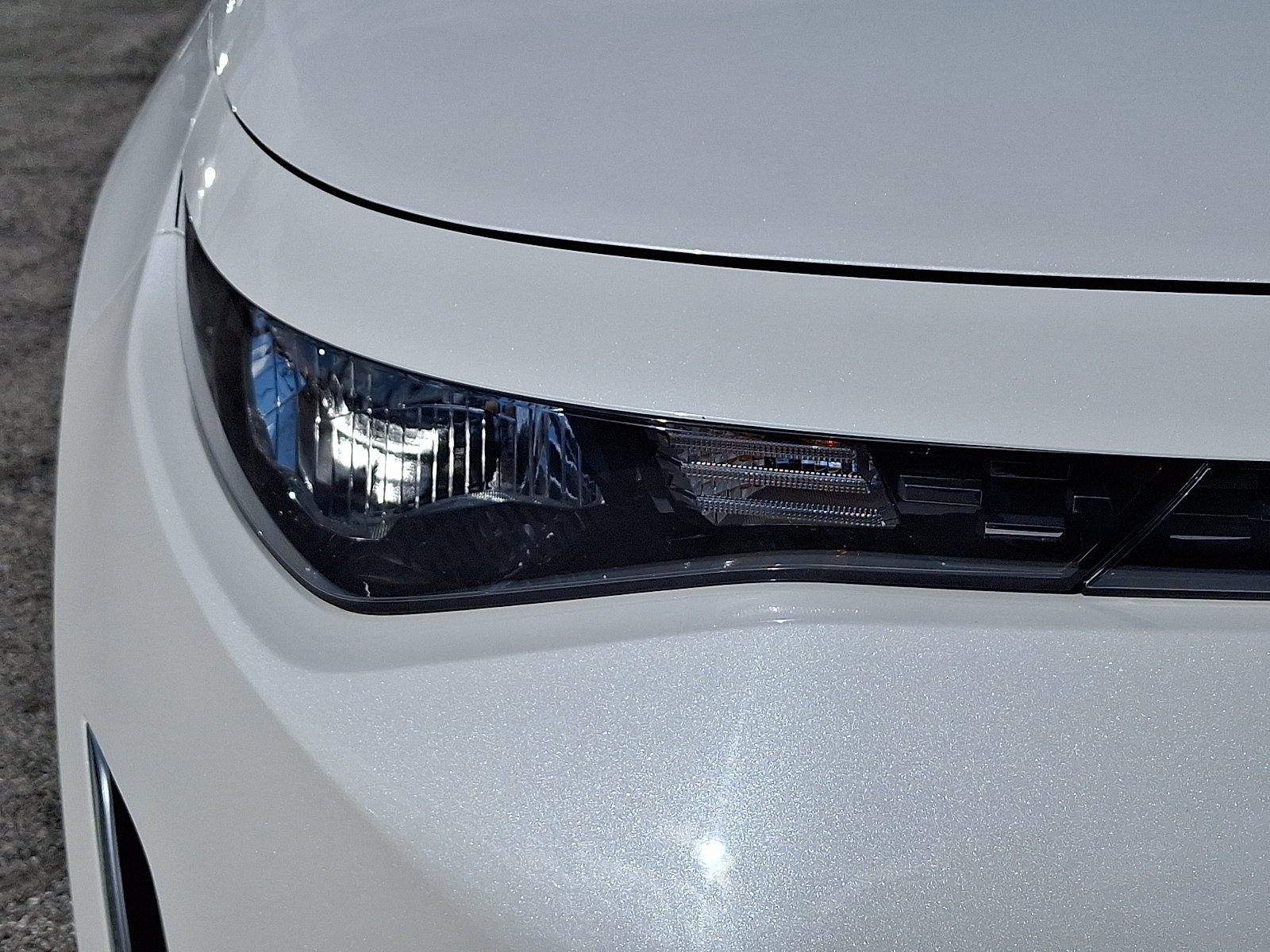 Certified 2025 Kia Soul LX w/ LX Technology Package FWD image 9