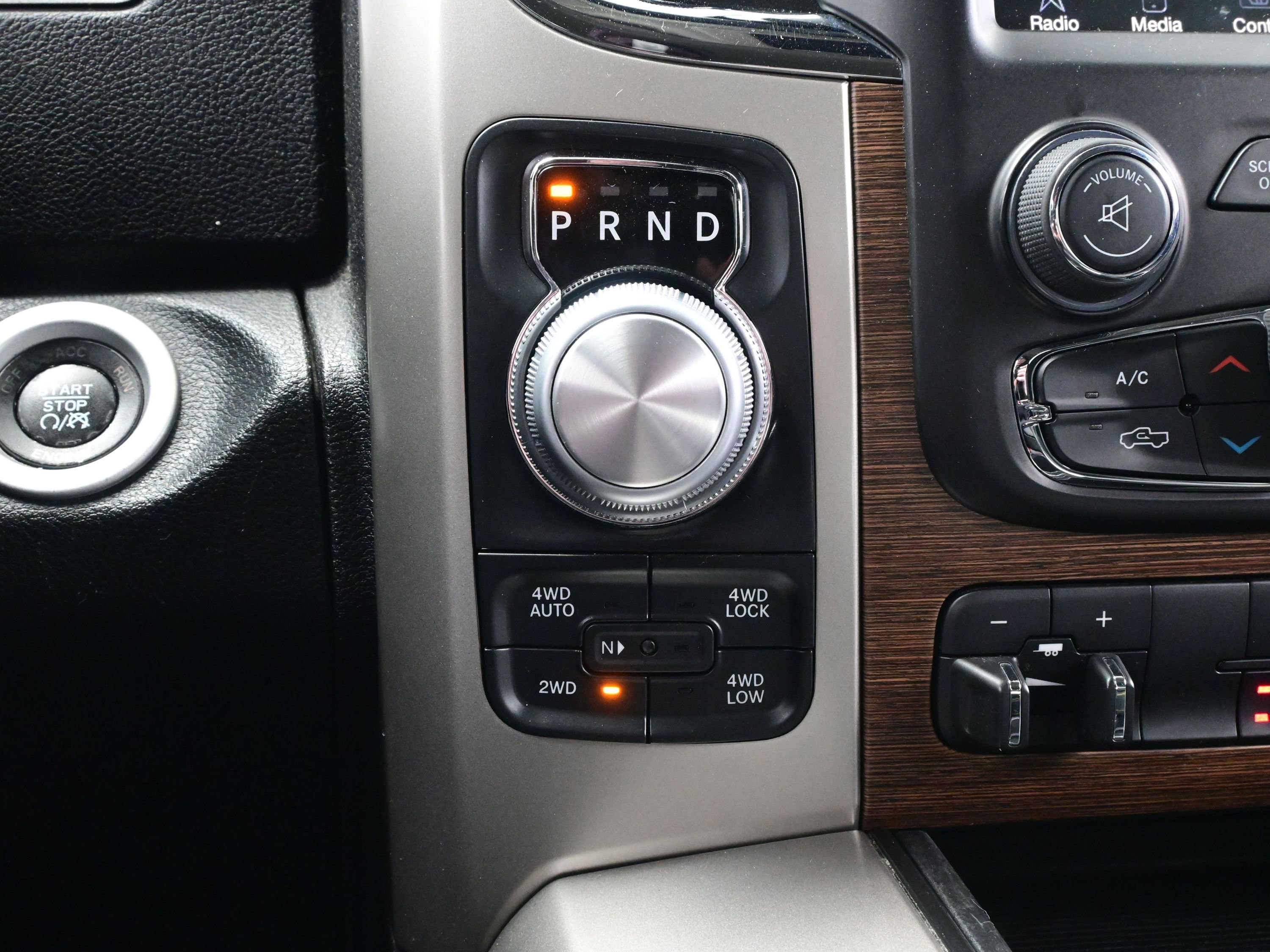 Used 2015 RAM 1500 Laramie image 20