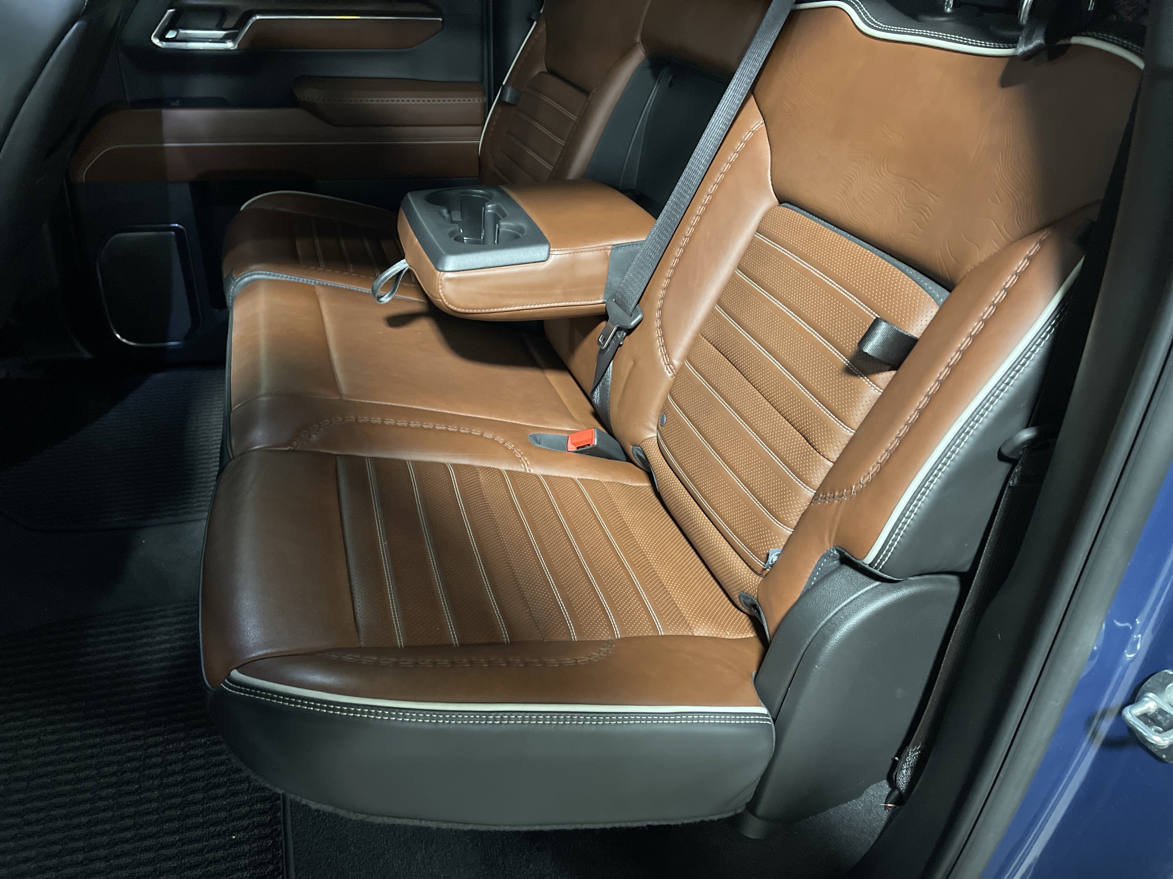 Used 2024 GMC Sierra 1500 Denali Ultimate image 15