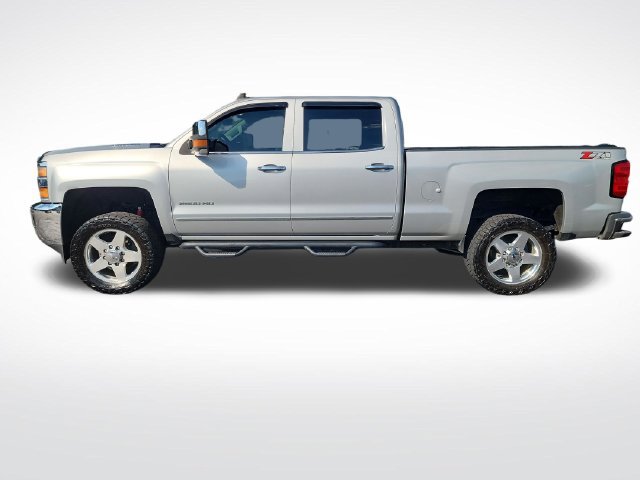 Used 2015 Chevrolet Silverado 2500 LTZ w/ Duramax Plus Package AWD/4WD image 2