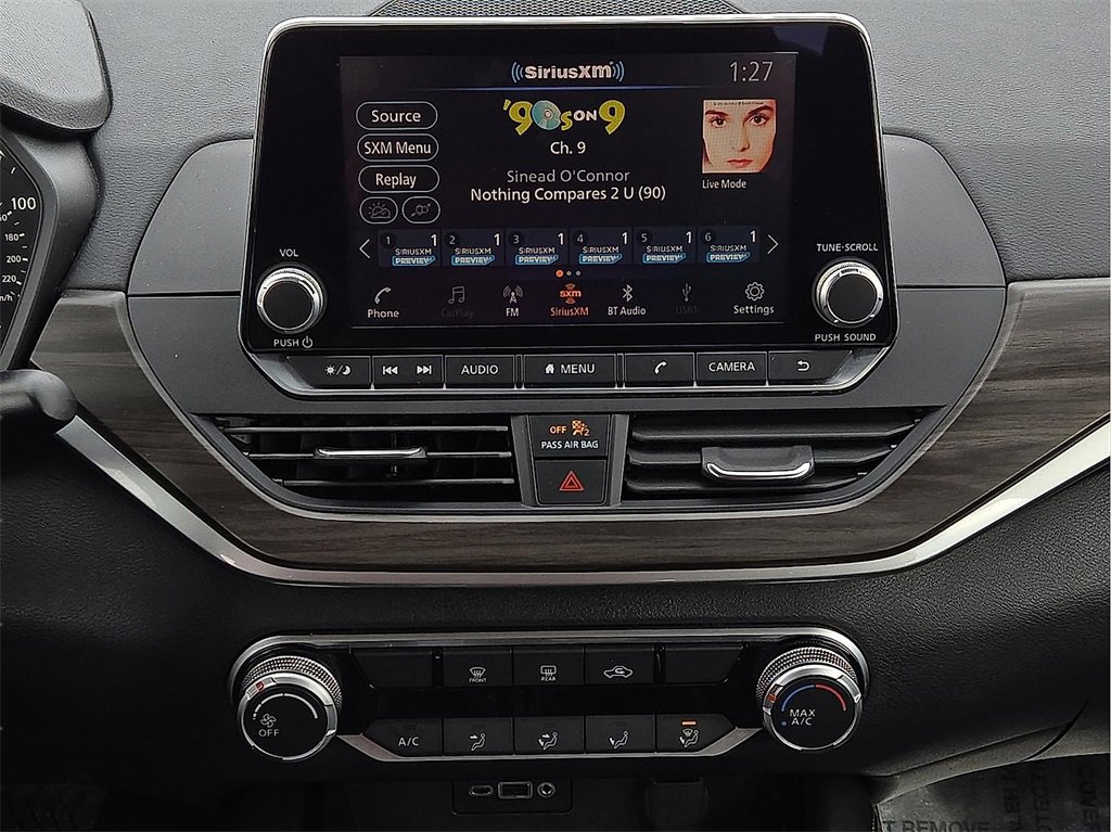 Used 2023 Nissan Altima 2.5 SV image 11