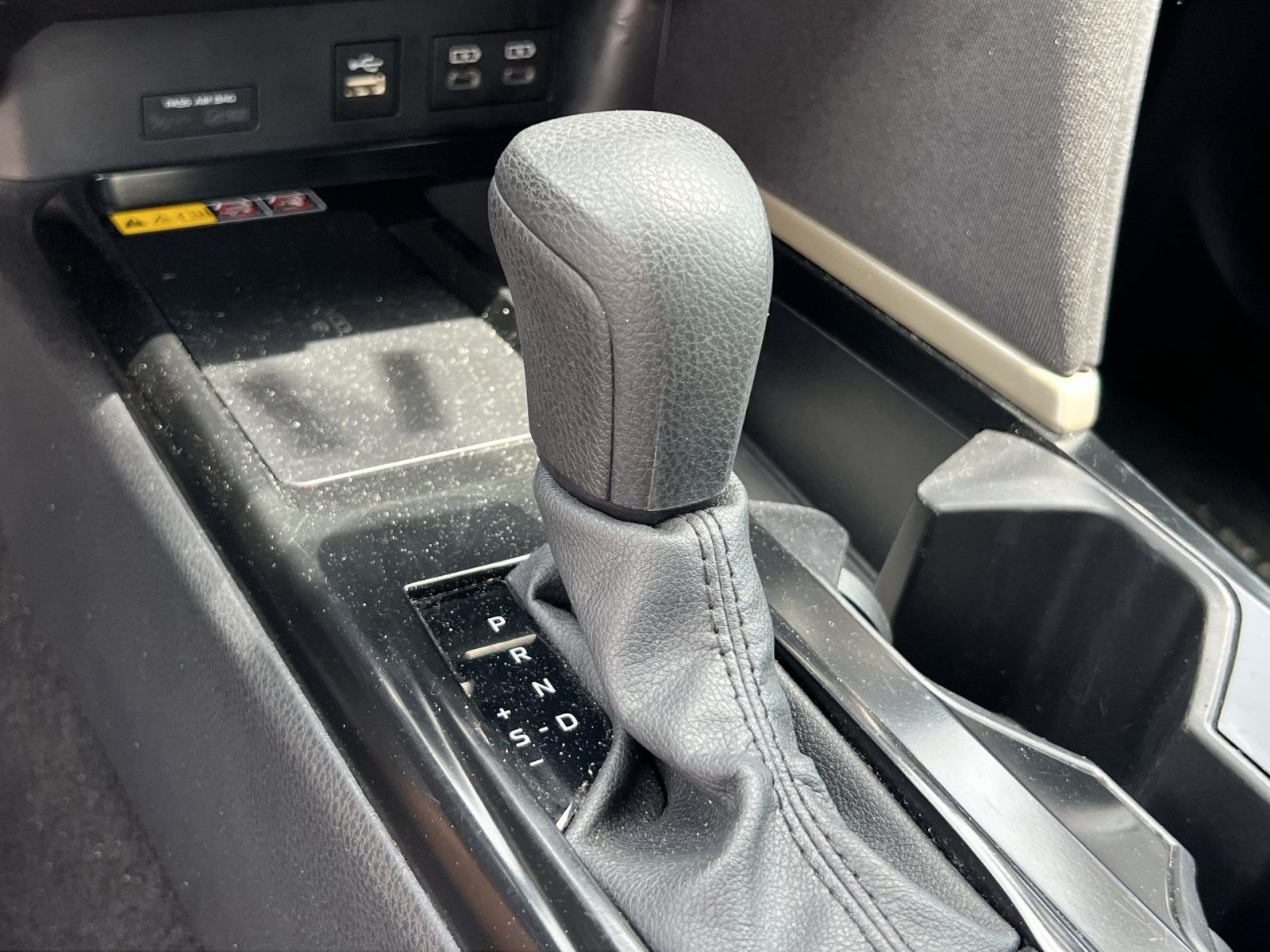 Used 2025 Toyota Camry LE AWD/4WD image 19