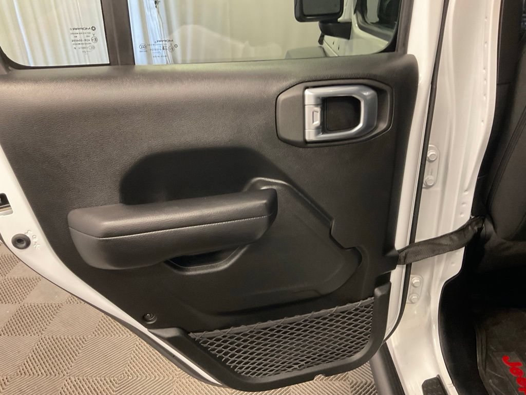Used 2021 Jeep Wrangler Unlimited Sport AWD/4WD image 31