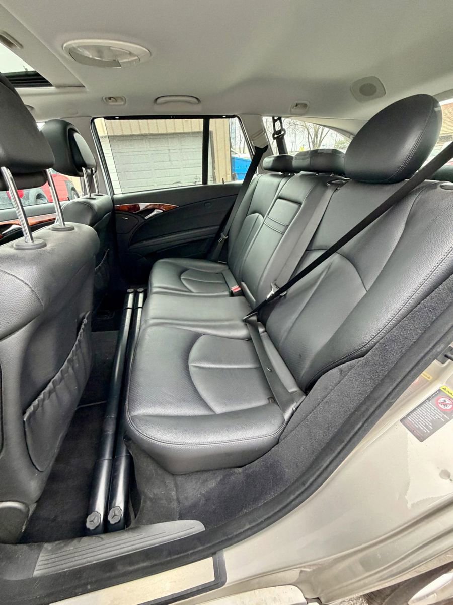 Used 2008 Mercedes-Benz E 350 E 350 4MATIC Wagon 4D image 19