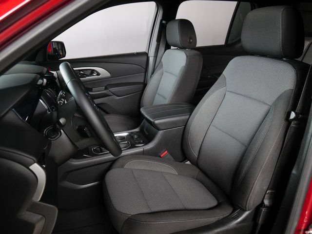 Used 2023 Chevrolet Traverse LT w/ Midnight/Sport Edition AWD/4WD image 5