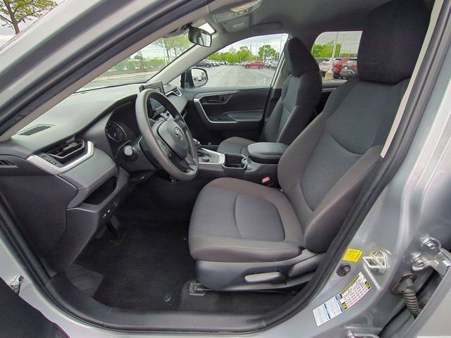 Certified 2022 Toyota RAV4 LE AWD/4WD image 8