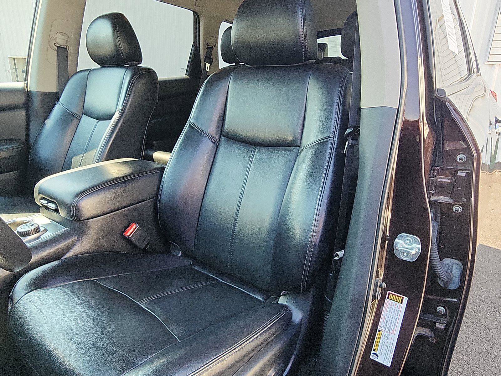 Used 2020 Nissan Pathfinder SL image 21