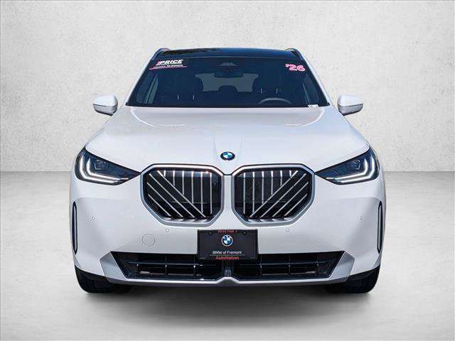 Used 2026 BMW X3 xDrive30i w/ Premium Package AWD/4WD image 2