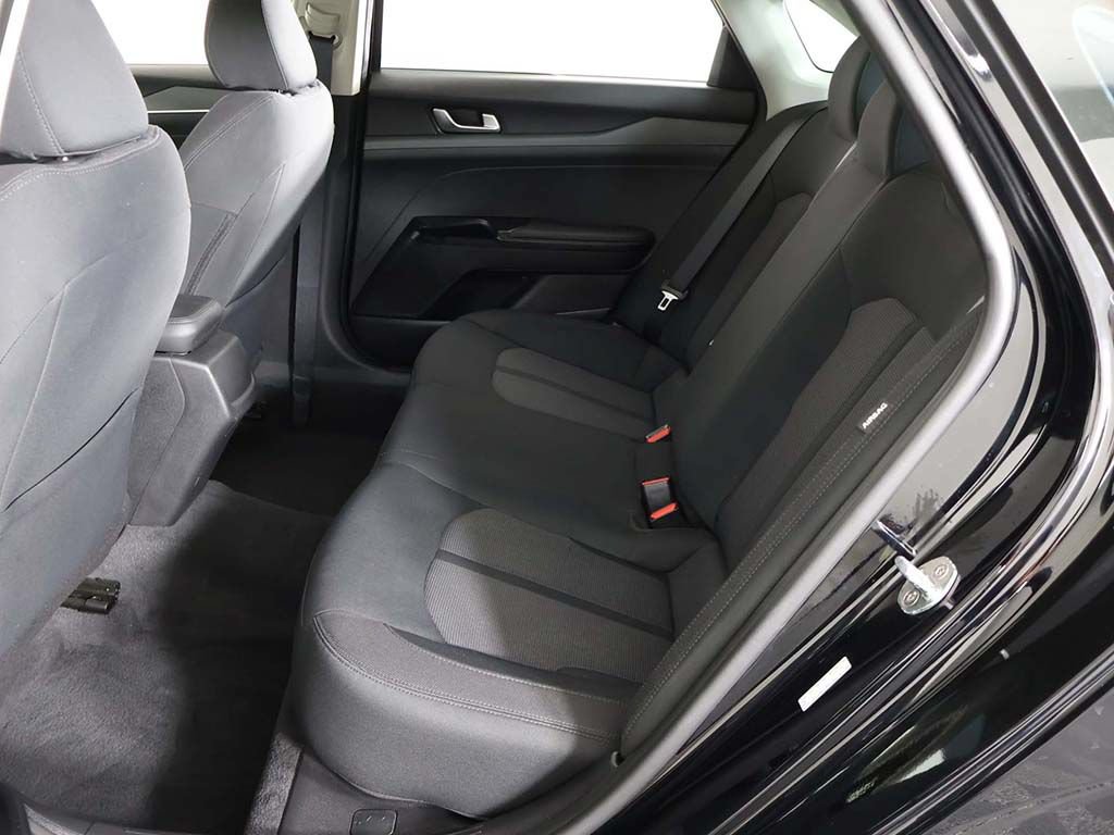 Used 2021 Kia K5 LX FWD image 30