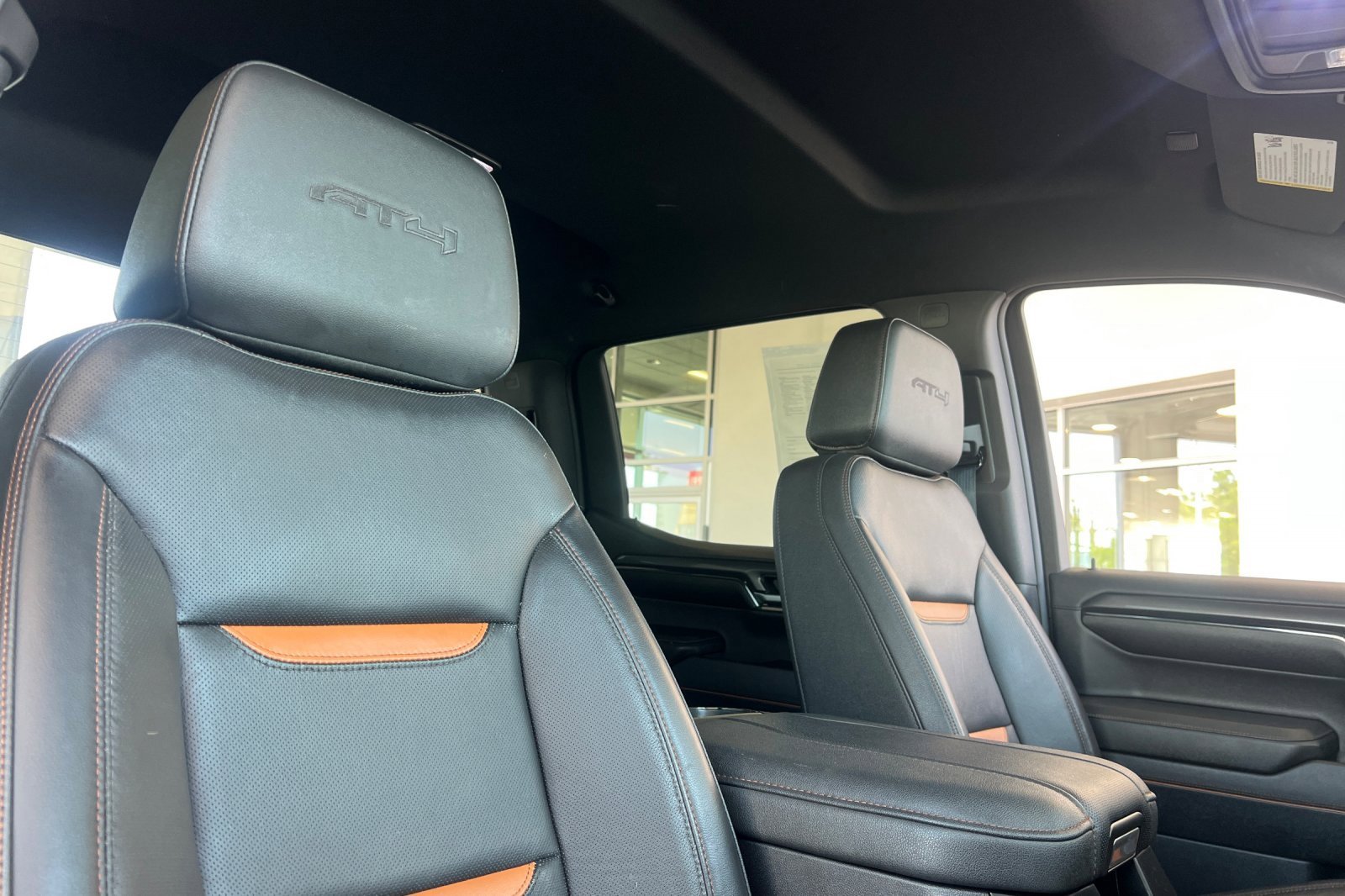 Used 2024 GMC Sierra 1500 AT4 image 13