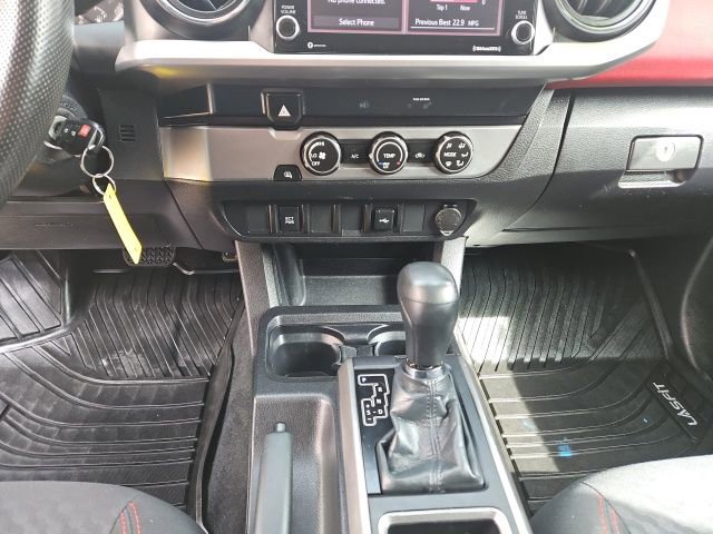Used 2022 Toyota Tacoma SR5 RWD image 16