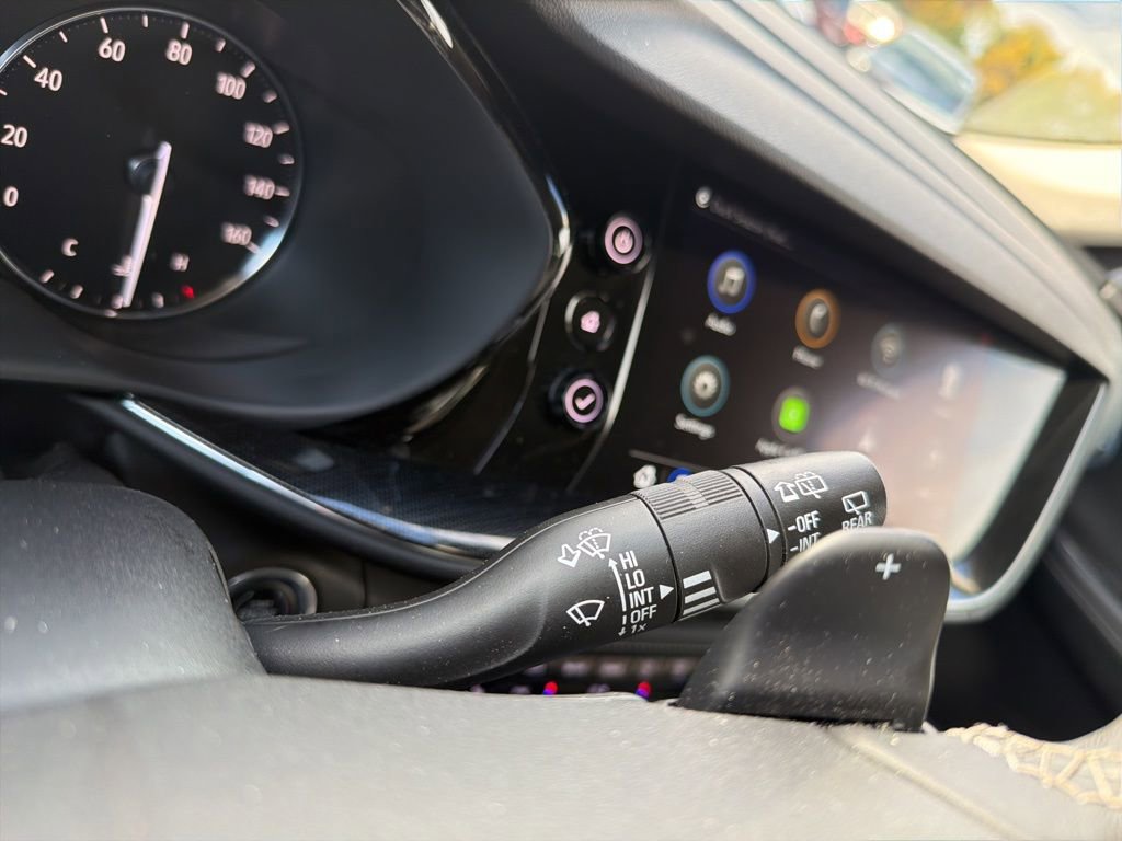 Used 2023 Buick Envision Preferred w/ Sport Touring Package image 10