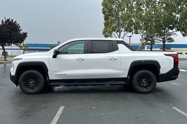 Used 2024 Chevrolet Silverado EV W/T image 7