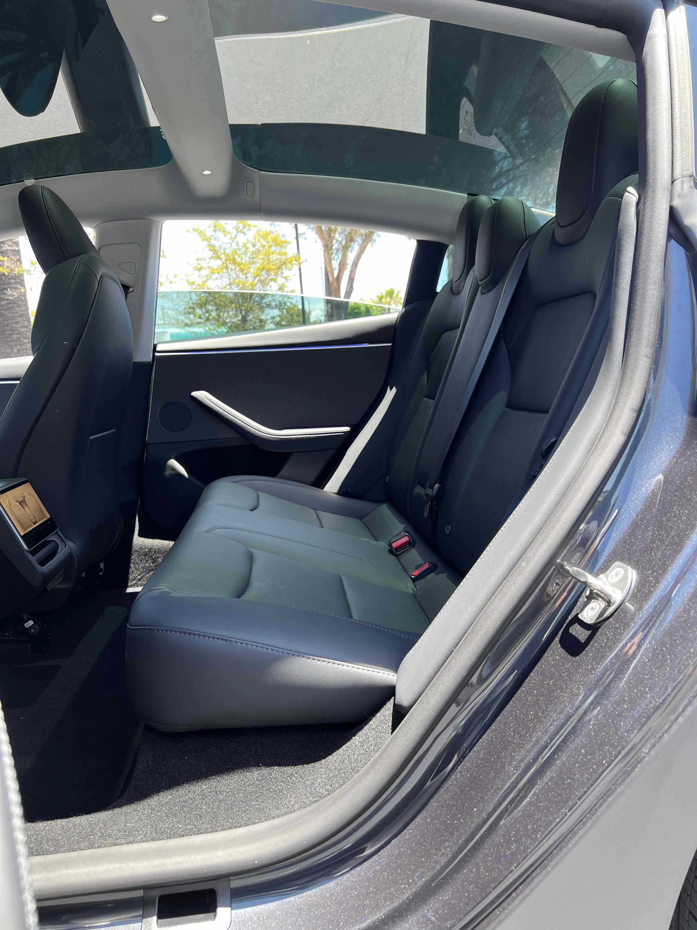 Used 2024 Tesla Model 3 Long Range RWD image 29