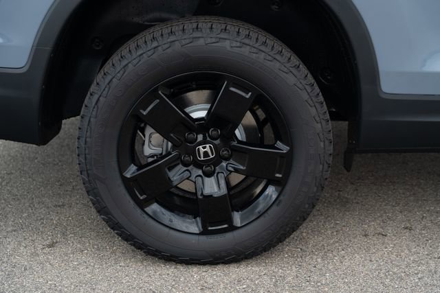 New 2026 Honda Ridgeline Black Edition image 12