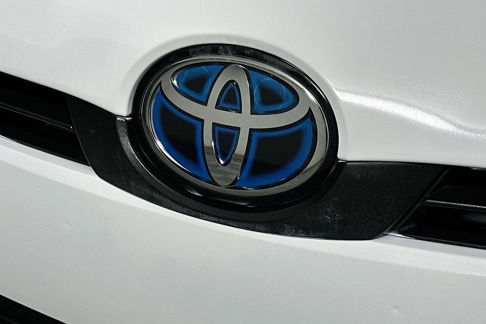 Used 2022 Toyota Prius image 15