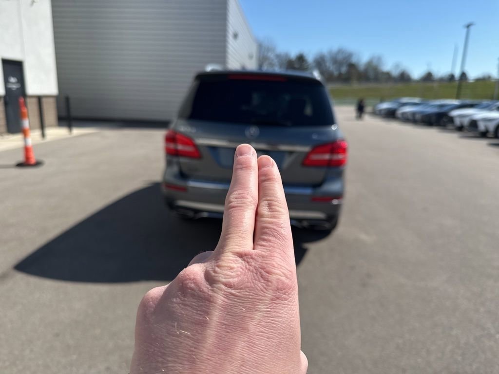 Used 2018 Mercedes-Benz GLS 450 4MATIC image 4