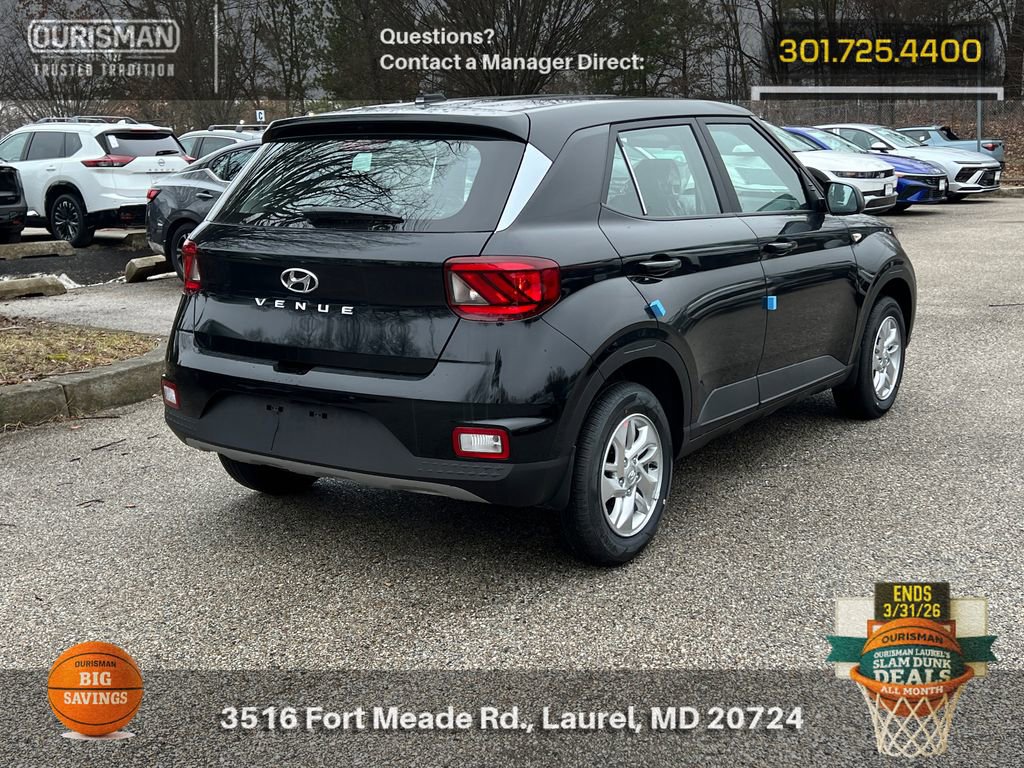 New 2026 Hyundai Venue SE image 2