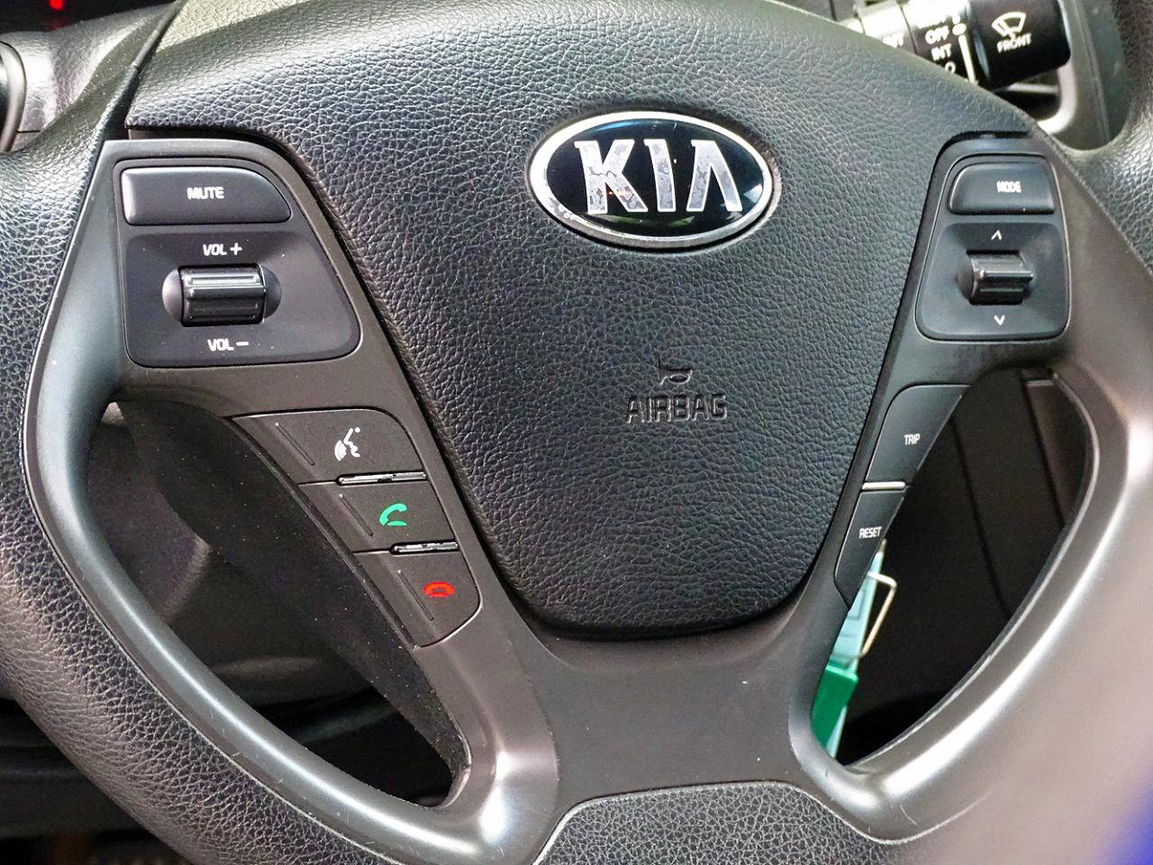 Used 2017 Kia Forte LX FWD image 20