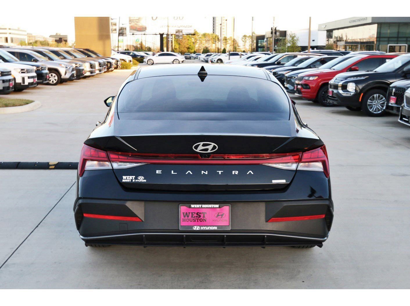 Certified 2025 Hyundai Elantra Blue image 8