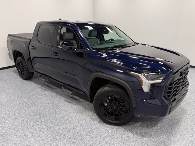 Used 2025 Toyota Tundra Limited w/ TRD Off-Road Package AWD/4WD image 34