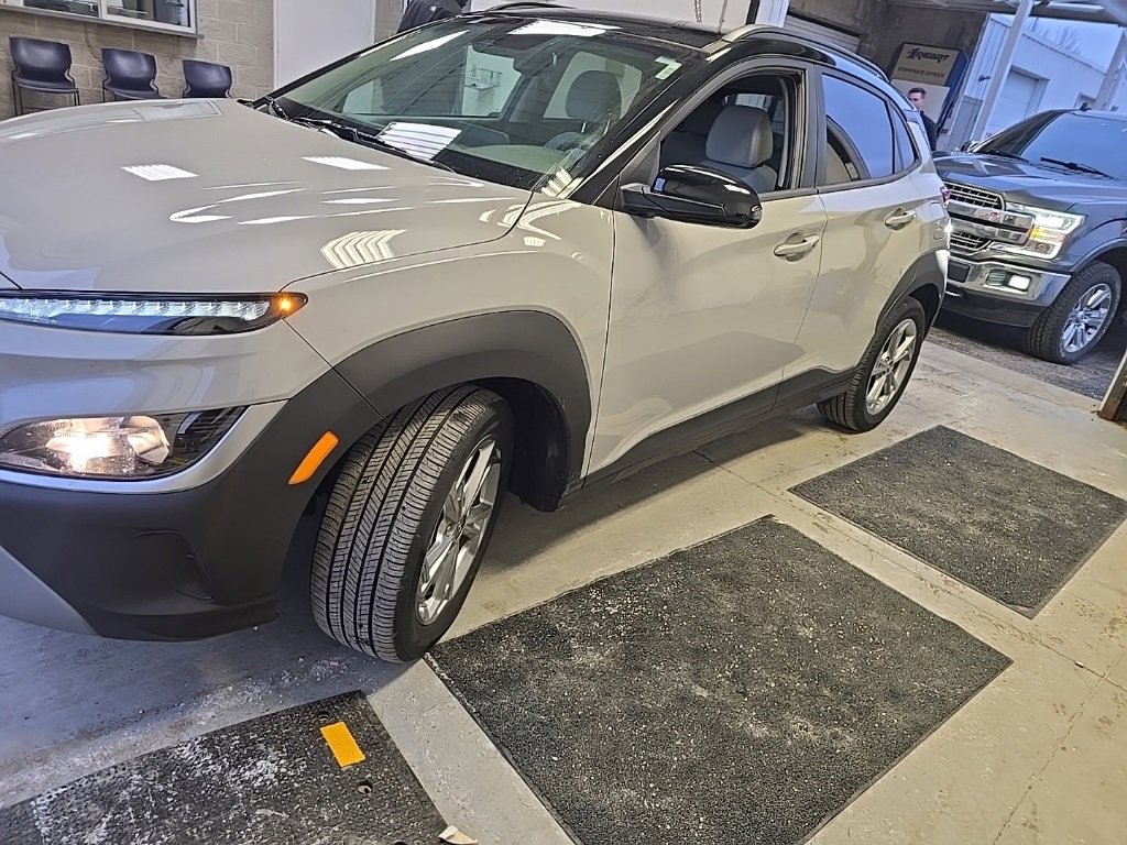 Used 2023 Hyundai Kona SEL w/ Cargo Package image 2