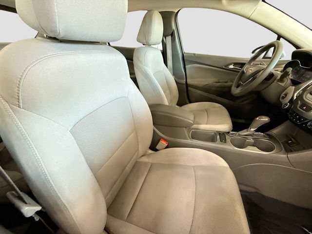 Used 2018 Chevrolet Cruze LT w/ Convenience Package FWD image 26