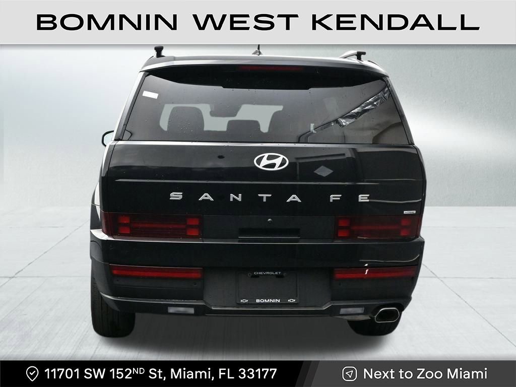Used 2025 Hyundai Santa Fe SEL image 4