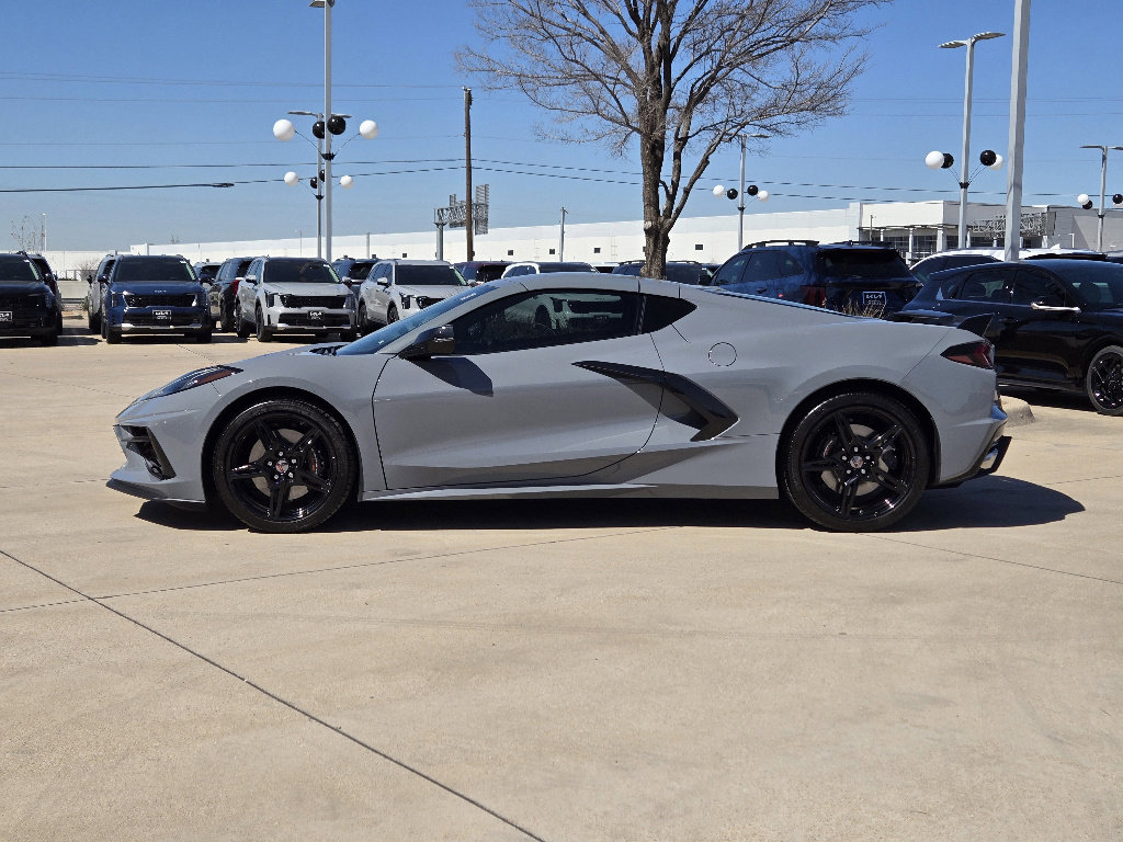 Used 2024 Chevrolet Corvette Stingray Coupe w/ Z51 Performance Package image 12